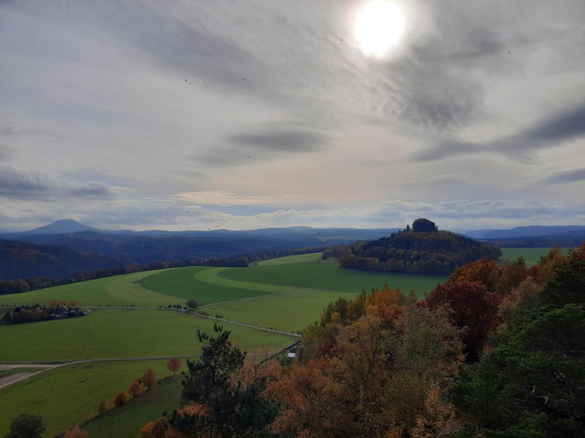 Urlaub Im Friseursalon Appartement Sebnitz Buitenkant foto