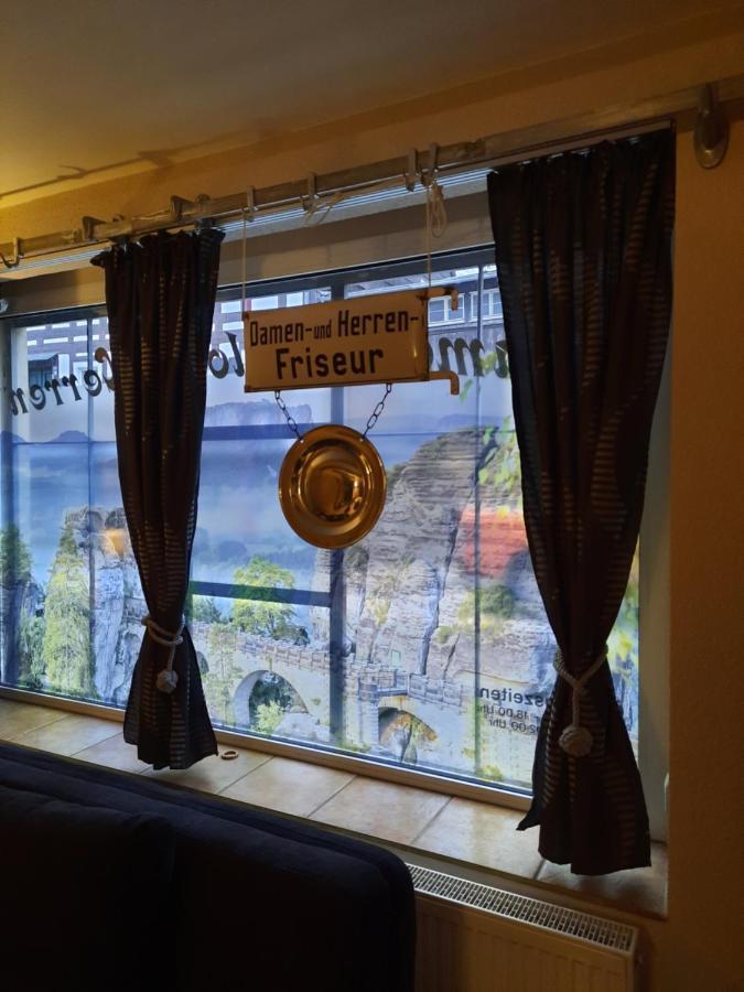 Urlaub Im Friseursalon Appartement Sebnitz Buitenkant foto
