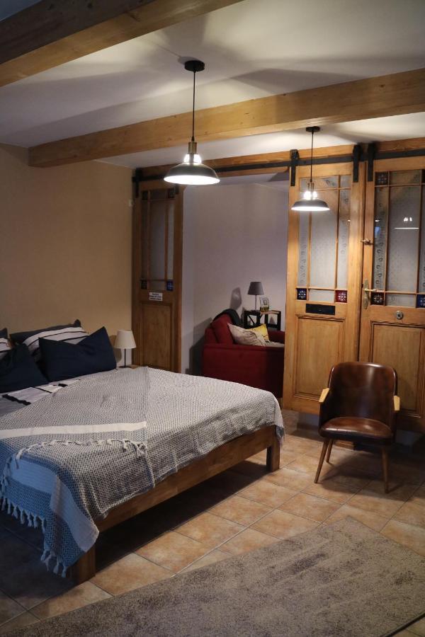 Urlaub Im Friseursalon Appartement Sebnitz Buitenkant foto